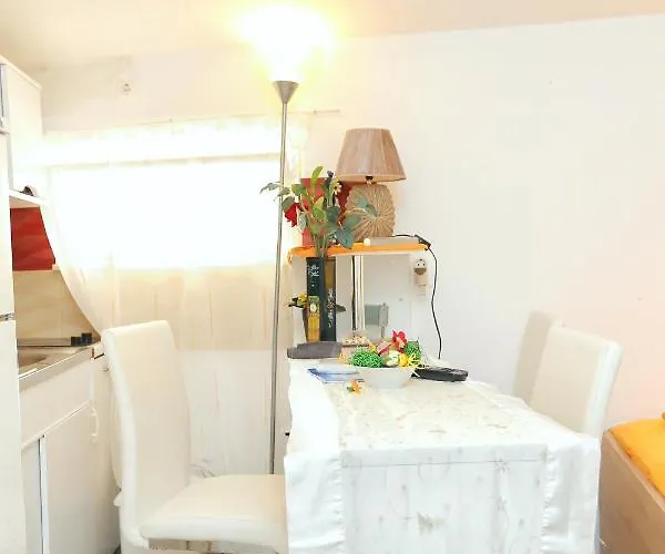 With Wifi - 17172 Apartment Split