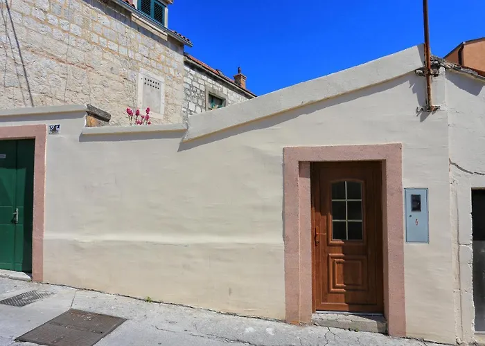 Apartment With Wifi - 17172